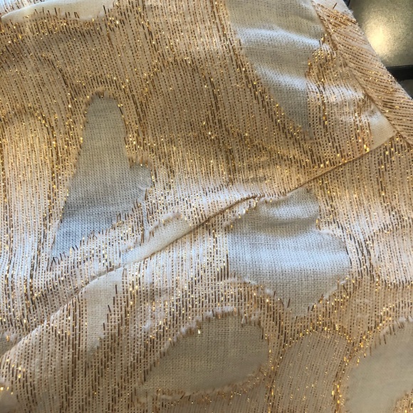 Elegant Crop Top - Picture 4 of 5